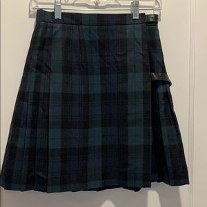 Burberry plaid skirt